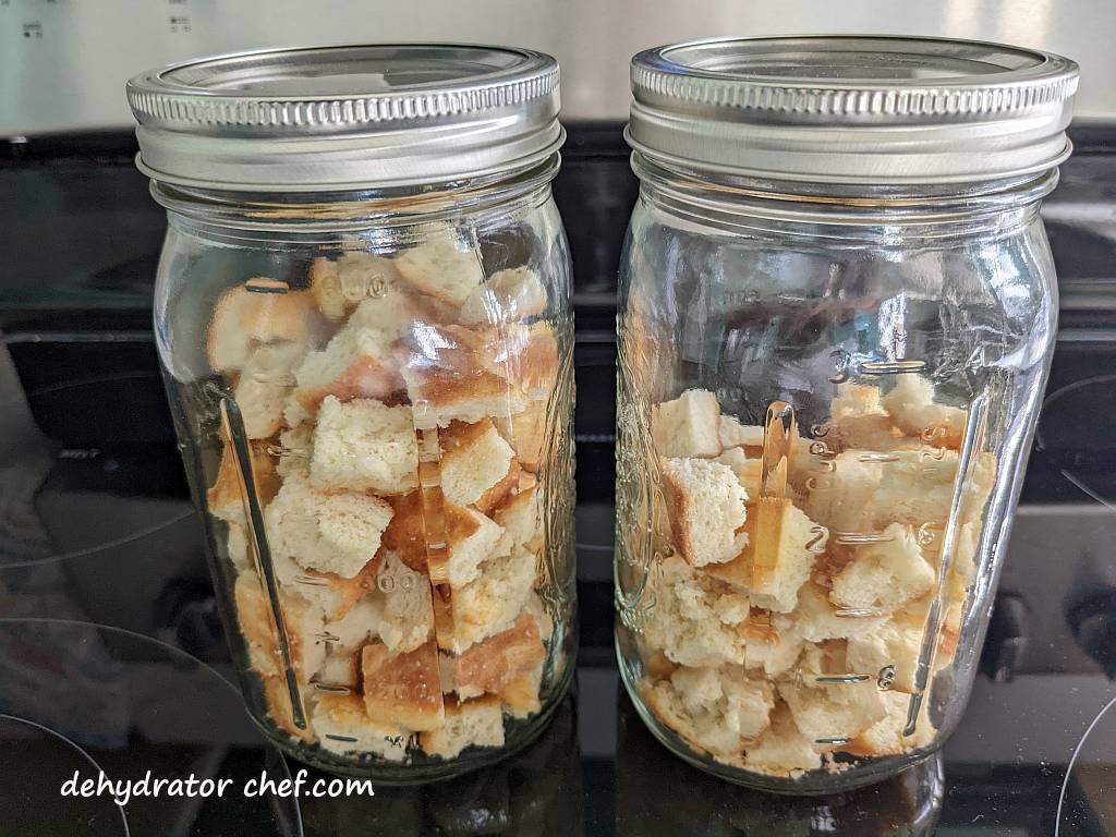conditioning dehydrated biscuits in clear canning jars | dehydrating bread | dehydrated bread