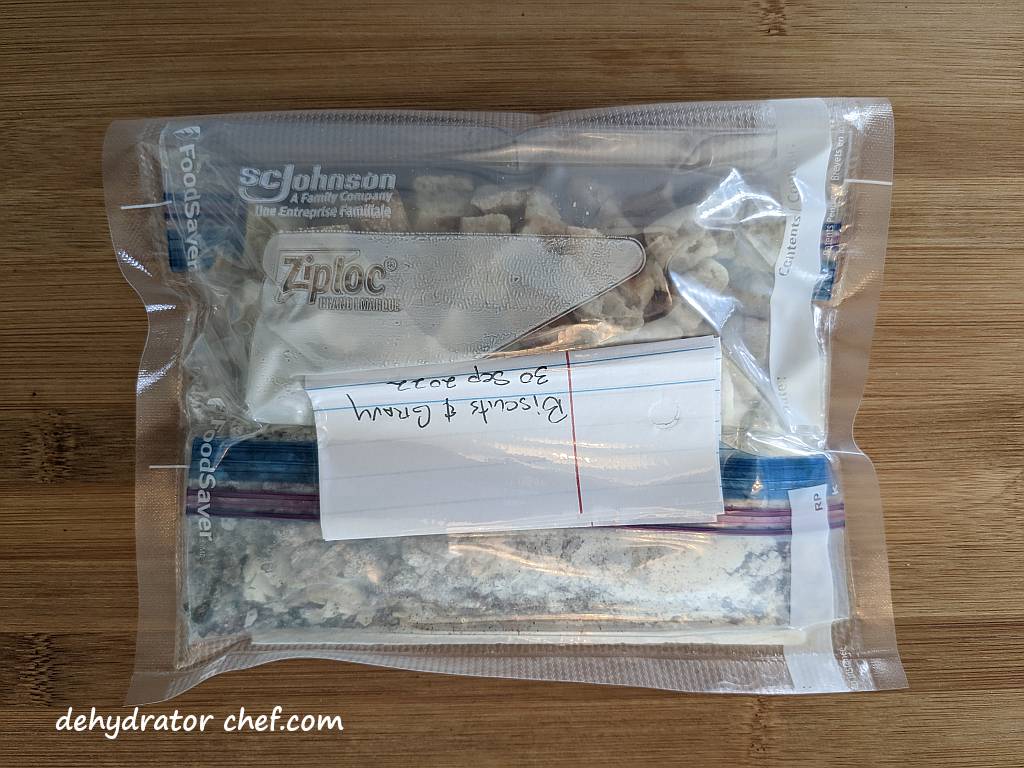 vacuum-sealed homemade backpacking meals - dehydrated biscuits and gravy MRE | recipes using dehydrated food | dehydrating food for long-term storage | making dehydrated meals for camping.