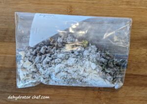 dehydrated sausage gravy in a zip-top bag | dehydrated sausage gravy in pita pocket bread | making dehydrated meals for camping | homemade dehydrated meal recipes | make your own dehydrated camping food | homemade dehydrated camping meals | homemade dehydrated backpacking meals
