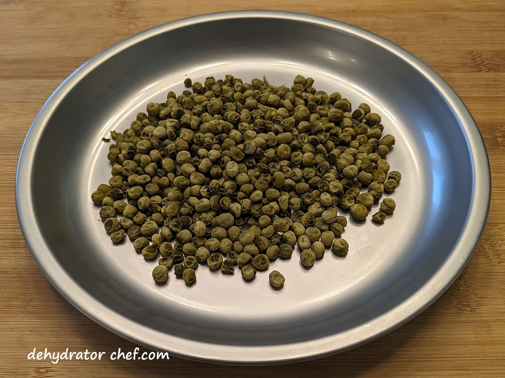 Peas are one of the best foods to dehydrate for long term storage and our homemade dehydrated meal recipes.